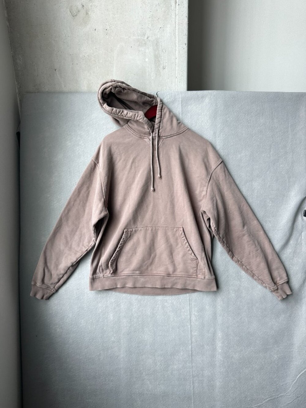 Kith 101 Hoodie Mens Large Washed Taupe Mauve Pullover Distressed